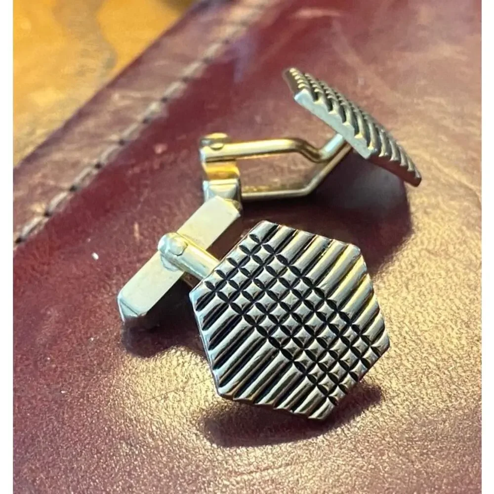 VTG Swank Black and Gold Tone Check Pattern Cufflinks